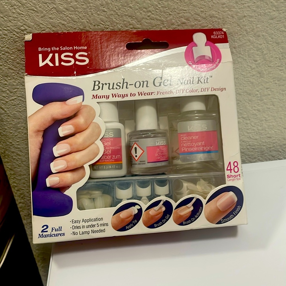 2 Full Manicures